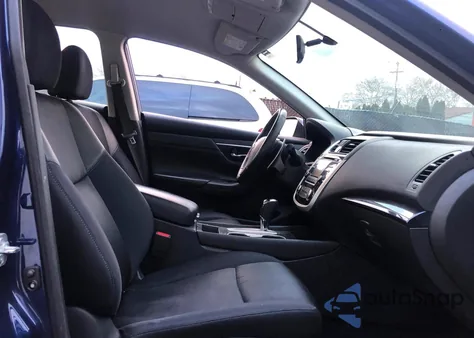 2018 Nissan Altima 2.5 z USA, uszkodzony, nr VIN 1N4AL3AP1JC123580